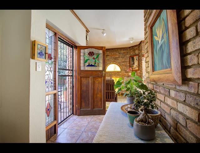 4 BEDROOM HOUSE SOLD IN LYTTELTON MANOR